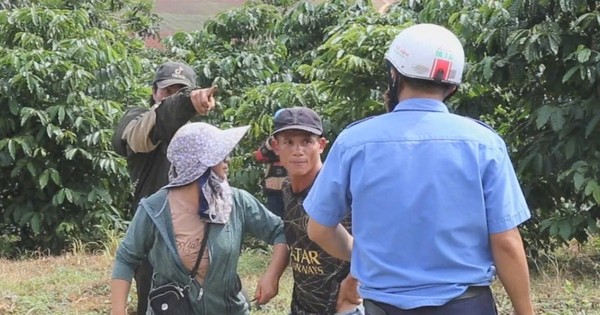 Khởi tố kẻ cầm dao rượt đuổi lực lượng giải tỏa đất bô xít ở Lâm Đồng
