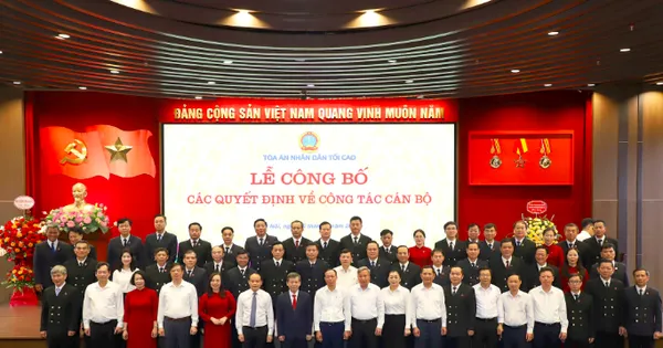 Công bố quyết định của Chánh án TAND Tối cao về công tác cán bộ