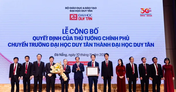 Duy Tân - tầm vóc Đại học