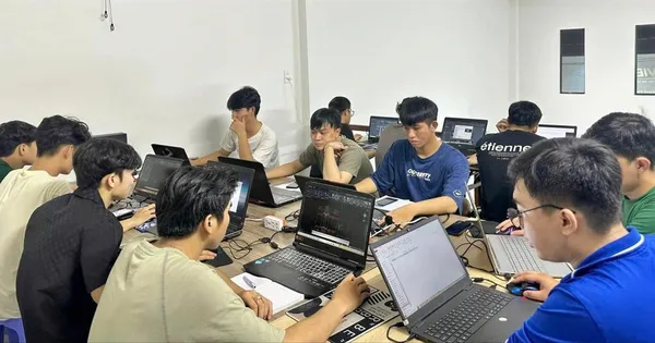 'Kê đơn' cho người trẻ kiệt sức - Bài 1: Kiệt quệ vì áp lực công việc