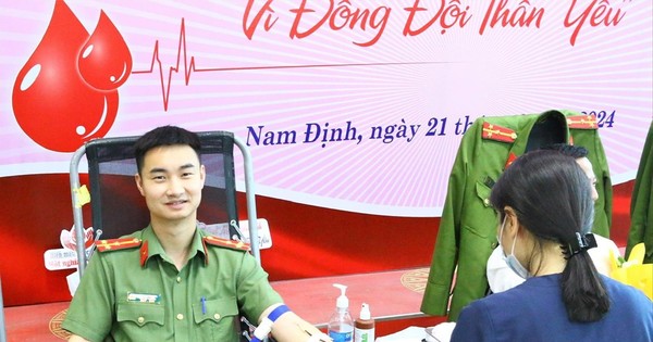 Thầm lặng lập chiến công