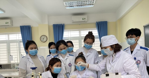 Bất cập đào tạo ngành Y dược: Phải đảm bảo điều kiện thực hành cho sinh viên