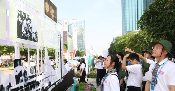 Học Bác, rèn đức, luyện tài xây dựng đất nước phồn vinh