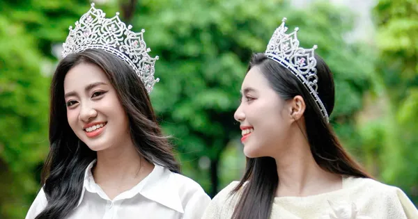 Hà Trúc Linh, Châu Anh, Vân Nhi ngẫu hứng hát live 'Việt Nam trong tôi là'