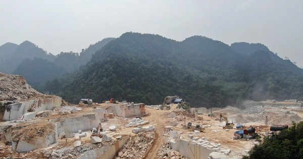 Bốn doanh nghiệp khai khoáng tại Yên Bái đồng loạt bị xử phạt vì đổ thải sai quy định, gây nguy cơ sạt lở