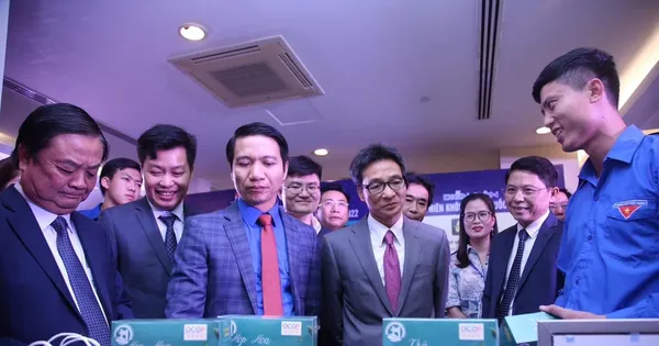 Bỏ việc lương khá, chàng trai về quê giúp hàng chục hộ nông dân phát triển kinh tế