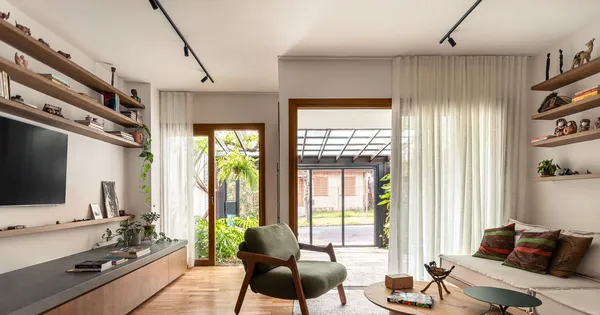 'Lột xác' ấn tượng cho nhà phố có diện tích nhỏ