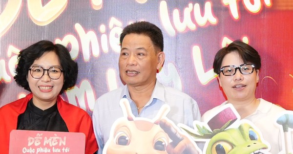 Con trai nhà văn Tô Hoài nói gì khi phim Dế Mèn phóng tác so với bản gốc?