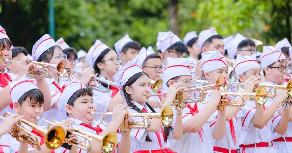 Thiếu nhi cả nước thi hát Quốc ca tại các địa chỉ đỏ