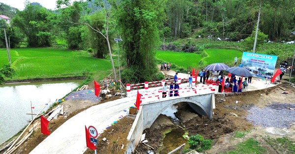 Khánh thành cầu thiện nguyện Nà Dài - Bình Anh: Nối yêu thương, mở đường làm ăn cho dân bản