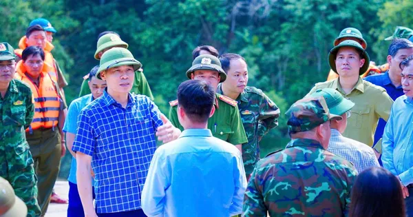 Hai người mất tích trong lũ, Giám đốc Công an trực tiếp xuống hiện trường