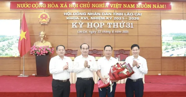 Một Phó Chủ tịch UBND tỉnh Lào Cai nghỉ hưu trước tuổi