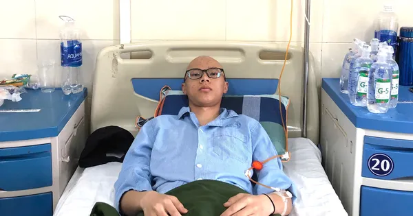 Hai học trò vùng cao lỡ hẹn thi tốt nghiệp THPT vì mắc bệnh hiểm nghèo