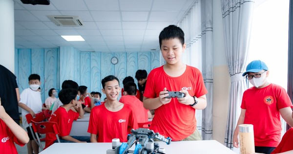 Trại hè RES 2025: Để con trở thành nhà lãnh đạo từ bí quyết của người thành công