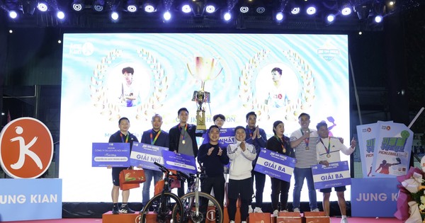 Giải pickleball tranh cúp nhân sâm Jung Kian thành công rực rỡ