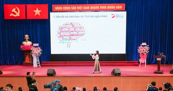 Giáo viên tiếng Anh tiểu học, THCS tại TP.HCM tập huấn về Linearthinking