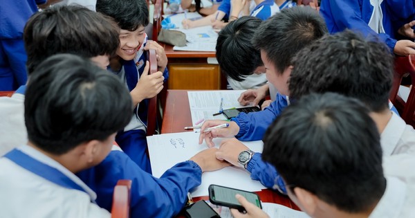 Shinhan Life Việt Nam khởi động chương trình hướng nghiệp cho học sinh trung học phổ thông