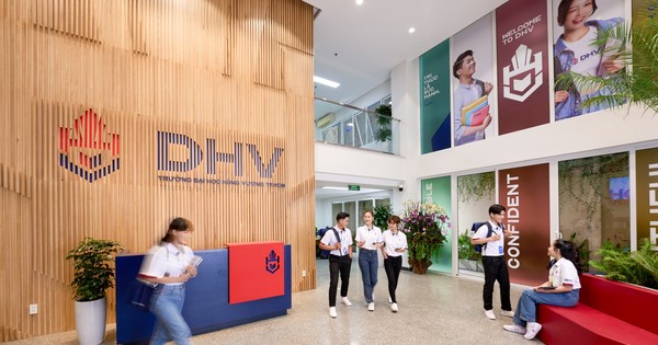 Trường ĐH Hùng Vương TPHCM: Bứt phá tương lai cùng Học bổng 'Hào khí Hùng Vương'