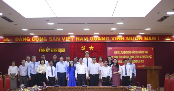 Gặp mặt, tuyên dương niềm tự hào của Bình Định