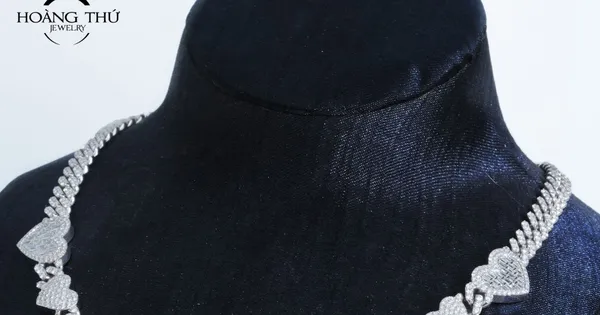 Hoàng Thứ Jewelry, 35 năm kế thừa di sản và hành trình đổi mới 'Trái tim'