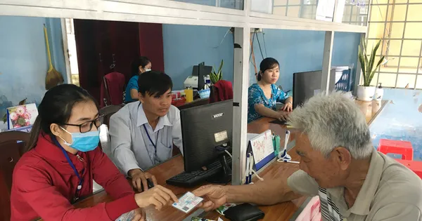 Chủ tịch tỉnh Bến Tre yêu cầu đảm bảo thủ tục hành chính khi triển khai chính quyền 2 cấp