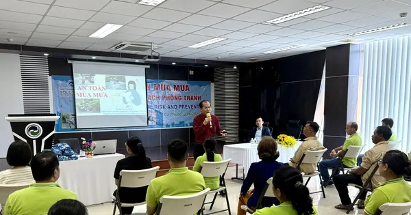 VWS tổ chức tập huấn an toàn mùa mưa cho người lao động