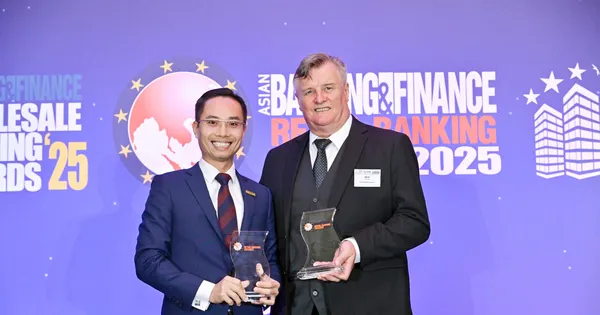 Nam A Bank nhận cú đúp giải thưởng quốc tế
