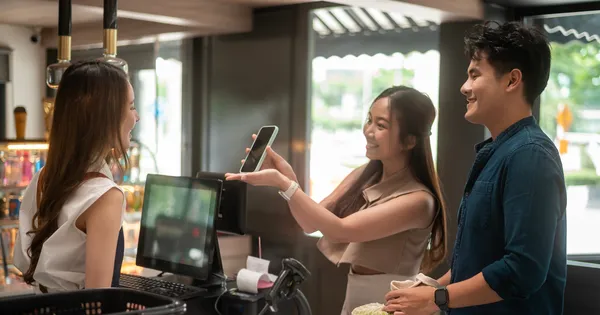 Sacombank đồng hành cùng hộ kinh doanh trong giai đoạn chuyển mình