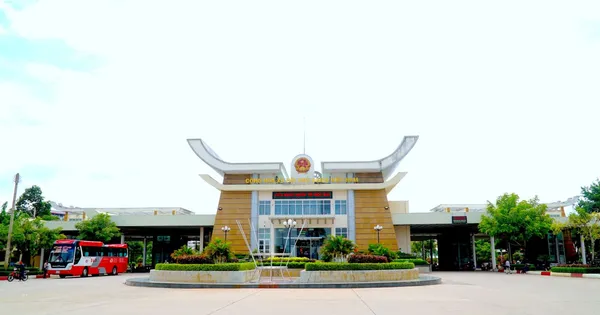 Tây Ninh thu gần 200 tỷ đồng phí hạ tầng cửa khẩu