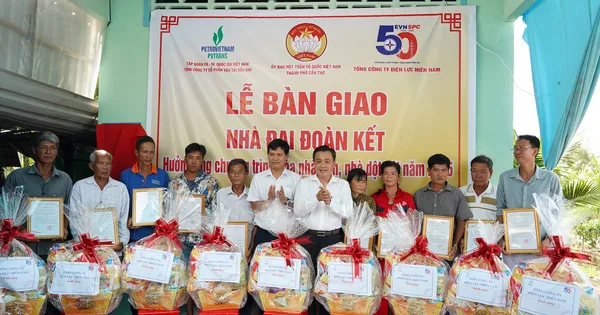 Ngành điện miền Nam: Hoàn thành chương trình xóa nhà tạm, nhà dột nát tại Cần Thơ