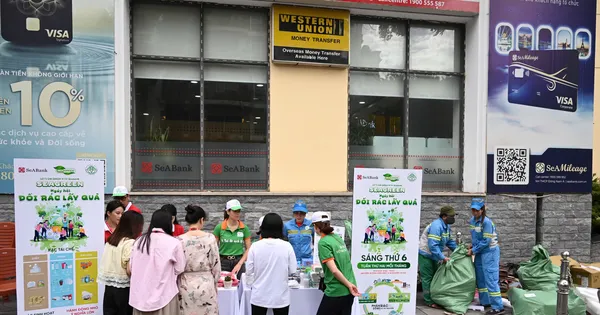 SeABank tổ chức 'Ngày hội đổi rác lấy quà' - Lan tỏa lối sống xanh vì Hà Nội sạch đẹp