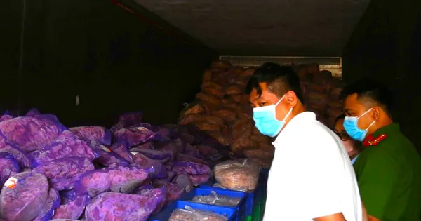 'Vén màn bí mật' bên trong kho đông lạnh ở Bình Dương