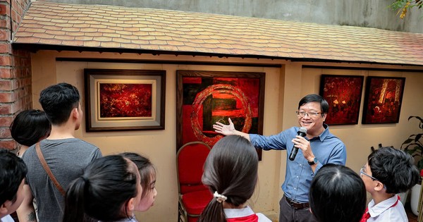Đặc sắc thủ công truyền thống với ‘Sắc son’