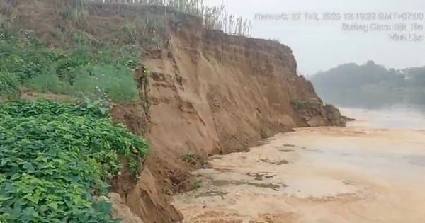 Thanh Hóa tạm dừng khai thác hai mỏ cát để xử lý sạt lở bờ sông Mã