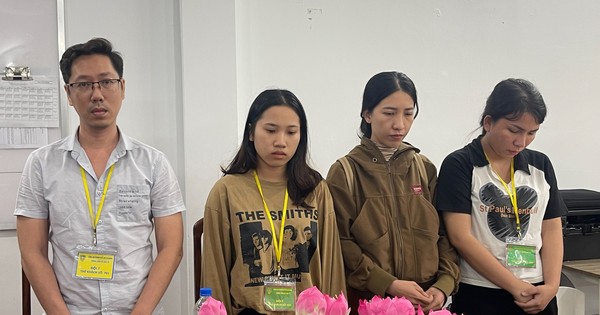 Hơn 600 chủ thẻ Visa, Master Card sập bẫy chiêu lừa 'đổi tín dụng thành tiền mặt'
