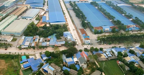 Nổ lò luyện thép khiến 4 người bị thương ở Thái Nguyên