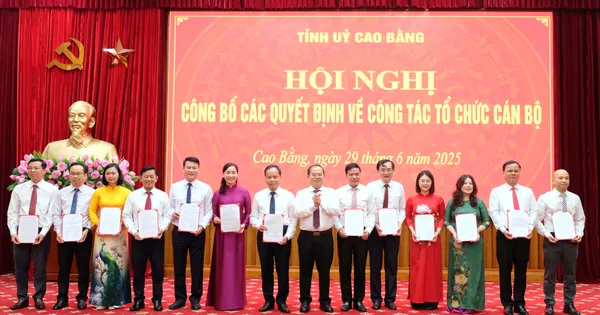 Cao Bằng điều động, bổ nhiệm nhiều lãnh đạo sở, ngành trước vận hành chính quyền 2 cấp