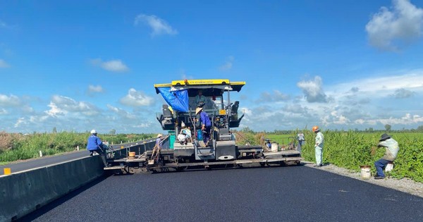 Thi công xuyên lễ, đưa dự án nâng cấp tuyến Cao Lãnh - Lộ Tẻ - Rạch Sỏi về đích