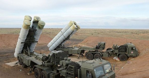 Rò rỉ thông tin Nga chuyển 'rồng lửa' S-400 từ Syria đến Ukraine