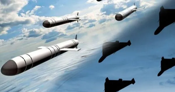 Báo Mỹ: Nga dùng chiến thuật bầy đàn UAV áp đảo hệ thống phòng không Ukraine