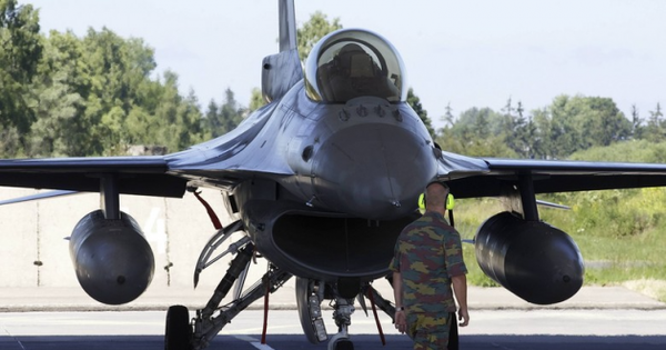 Mỹ có động thái mới liên quan đến máy bay F-16 của Ukraine