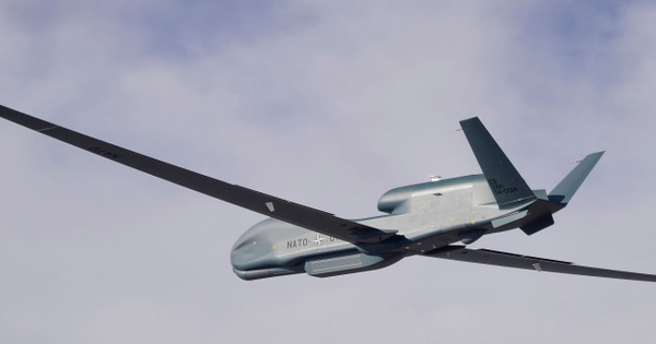 NATO lần đầu triển khai "siêu UAV" từ Phần Lan