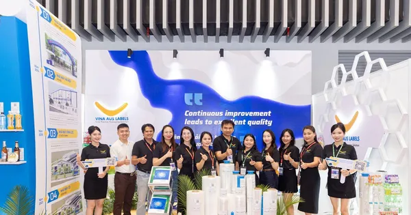 PLASTECH VIETNAM 2025: Sân chơi quốc tế khẳng định năng lực của Vi Na Úc