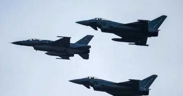 Đức điều tiêm kích bám đuôi máy bay trinh sát Nga trên Biển Baltic