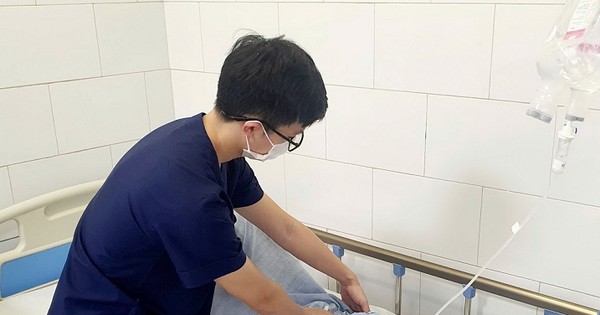 Hà Nội: Suy thận cấp vì hái cây me đất sắc nước uống để... mát gan