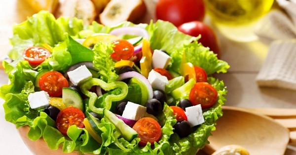 Thực phẩm cực tốt và 'đại kỵ' với người bị bệnh đường ruột, biết mà tránh kẻo tự phá hủy sức khỏe