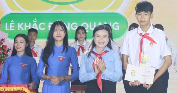 Huế tuyên dương 105 gương điển hình Cháu ngoan Bác Hồ