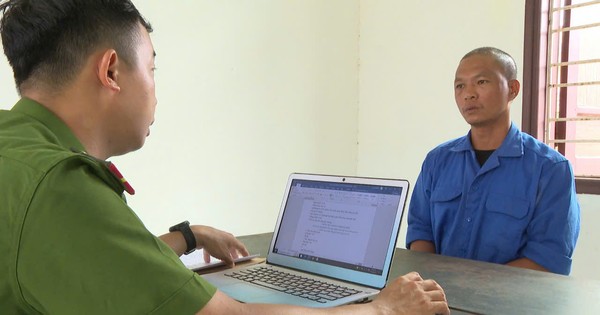 Tạm giữ hình sự đối tượng phá hoại ngai vàng triều Nguyễn