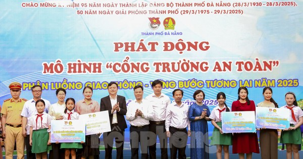 Tuổi trẻ Đà Nẵng lan tỏa mô hình 'Cổng trường an toàn'