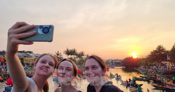 Mê đắm hoàng hôn cực chill giữa lòng Hội An